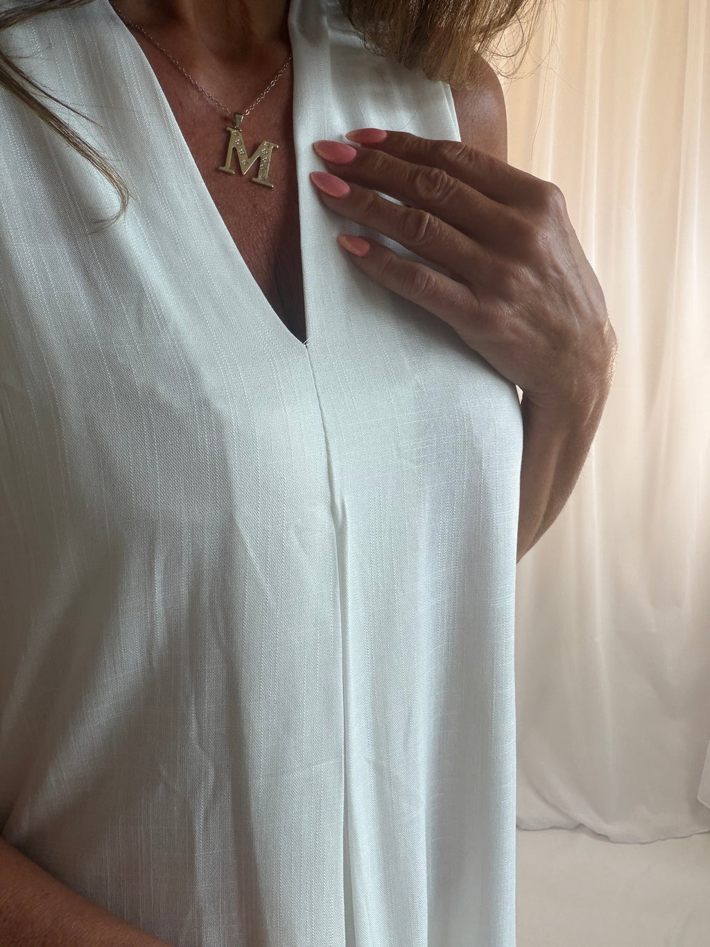 Lucia the V neck maxi