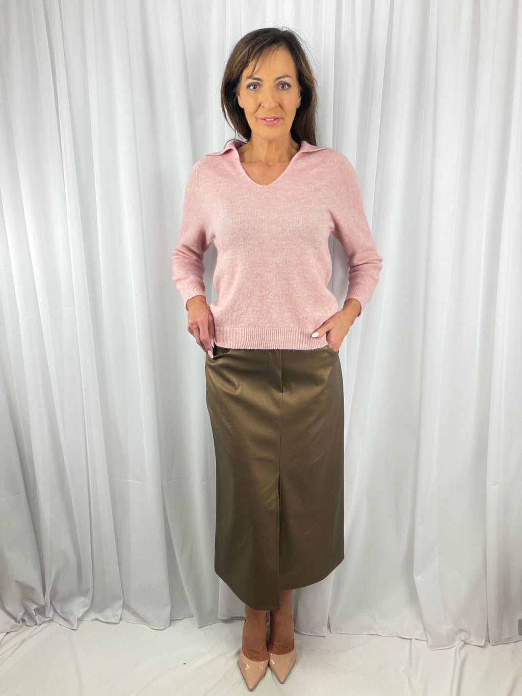 Elisa easy wear V neck collar jumper