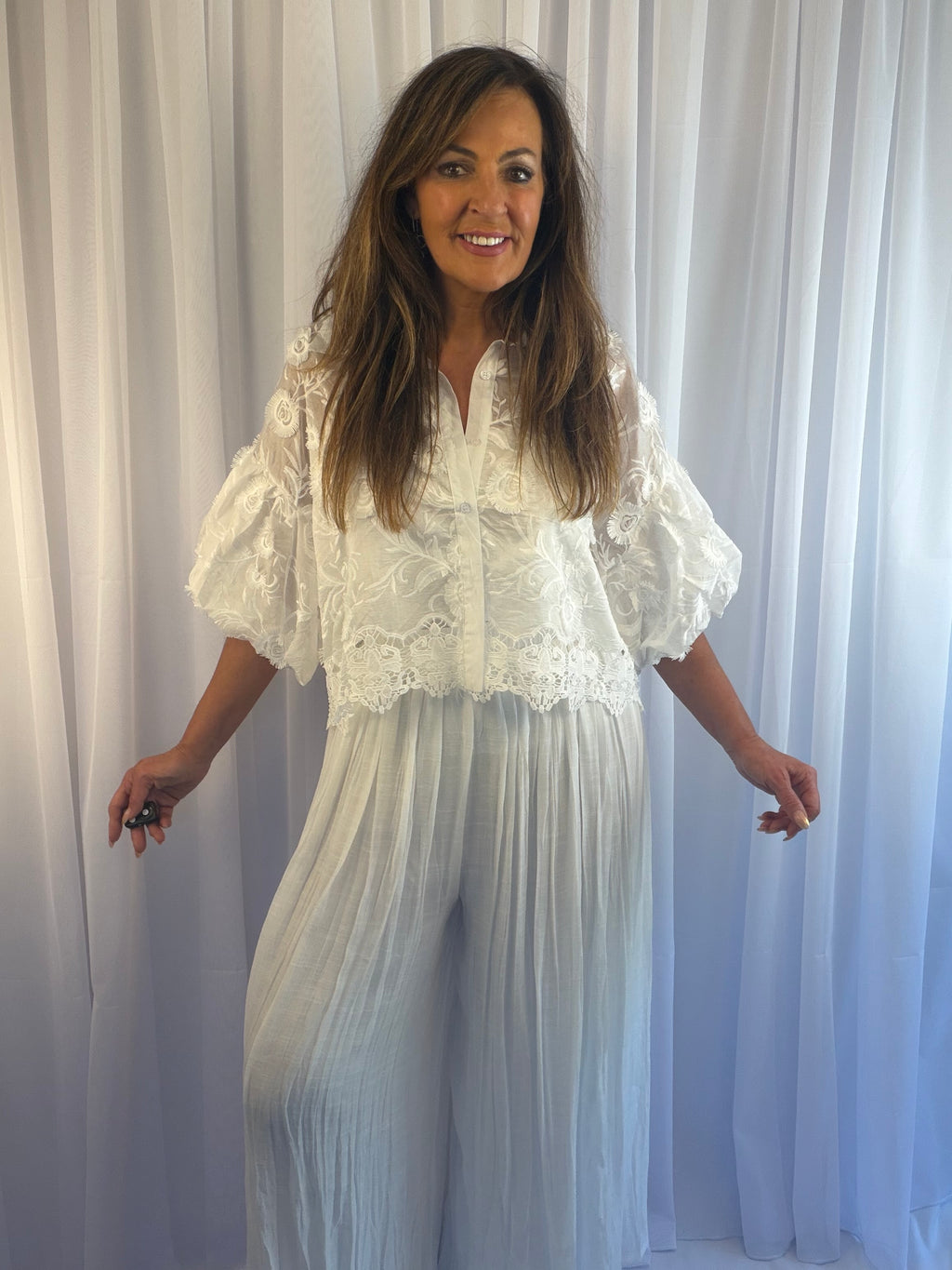 Lucy- Lou lace puffed sleeve luxe blouse