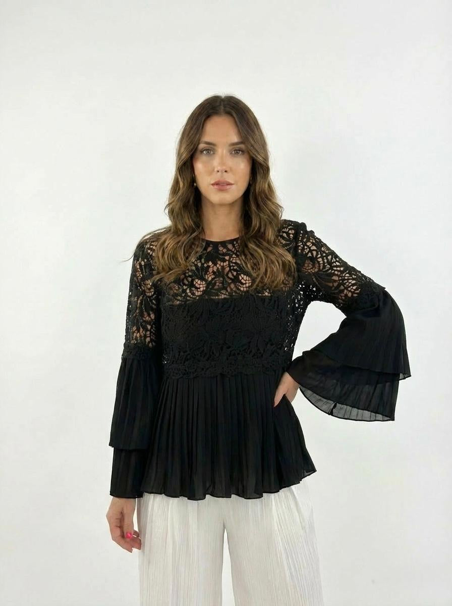 Chrissie Crochet Top