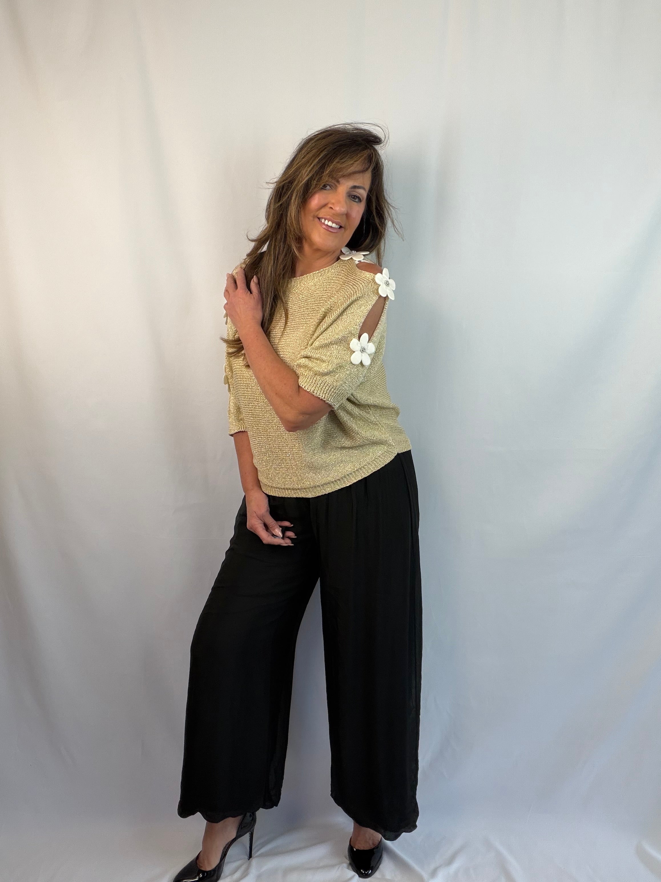 Gold luxe daisy diamanté knit