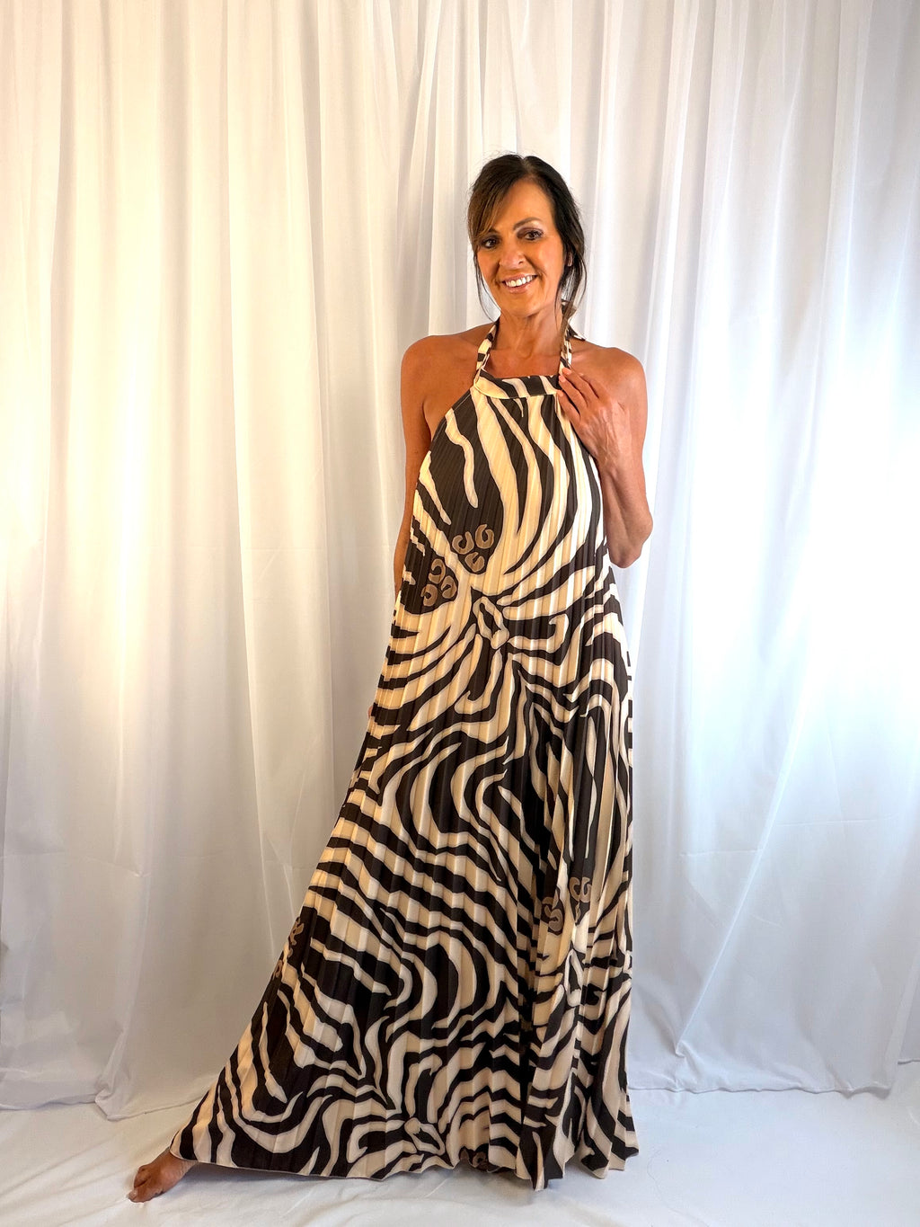 Victoria LUXE special edition pleated maxi