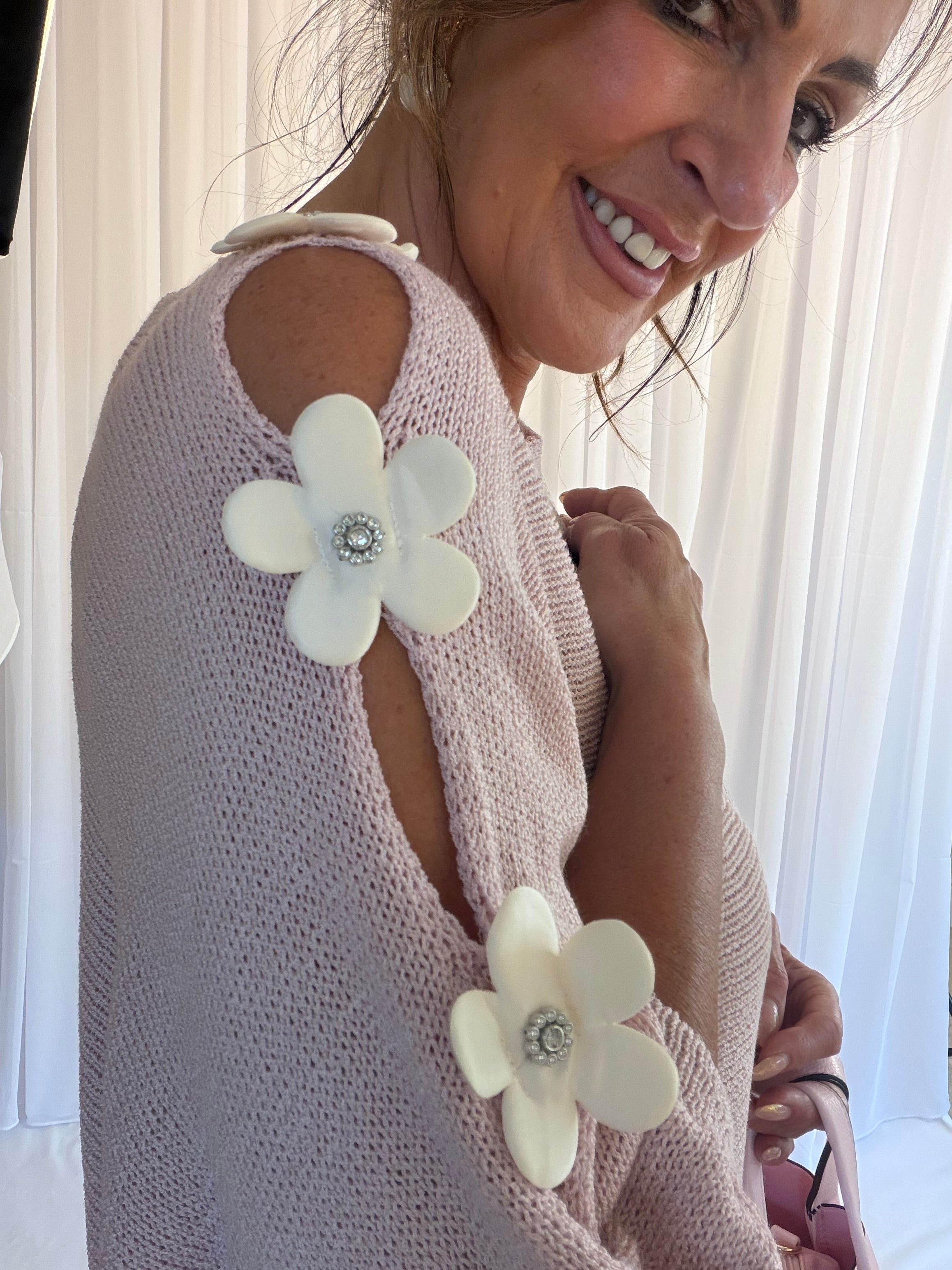 Daisy diamante luxe khaki or pink Cold-shoulder knit