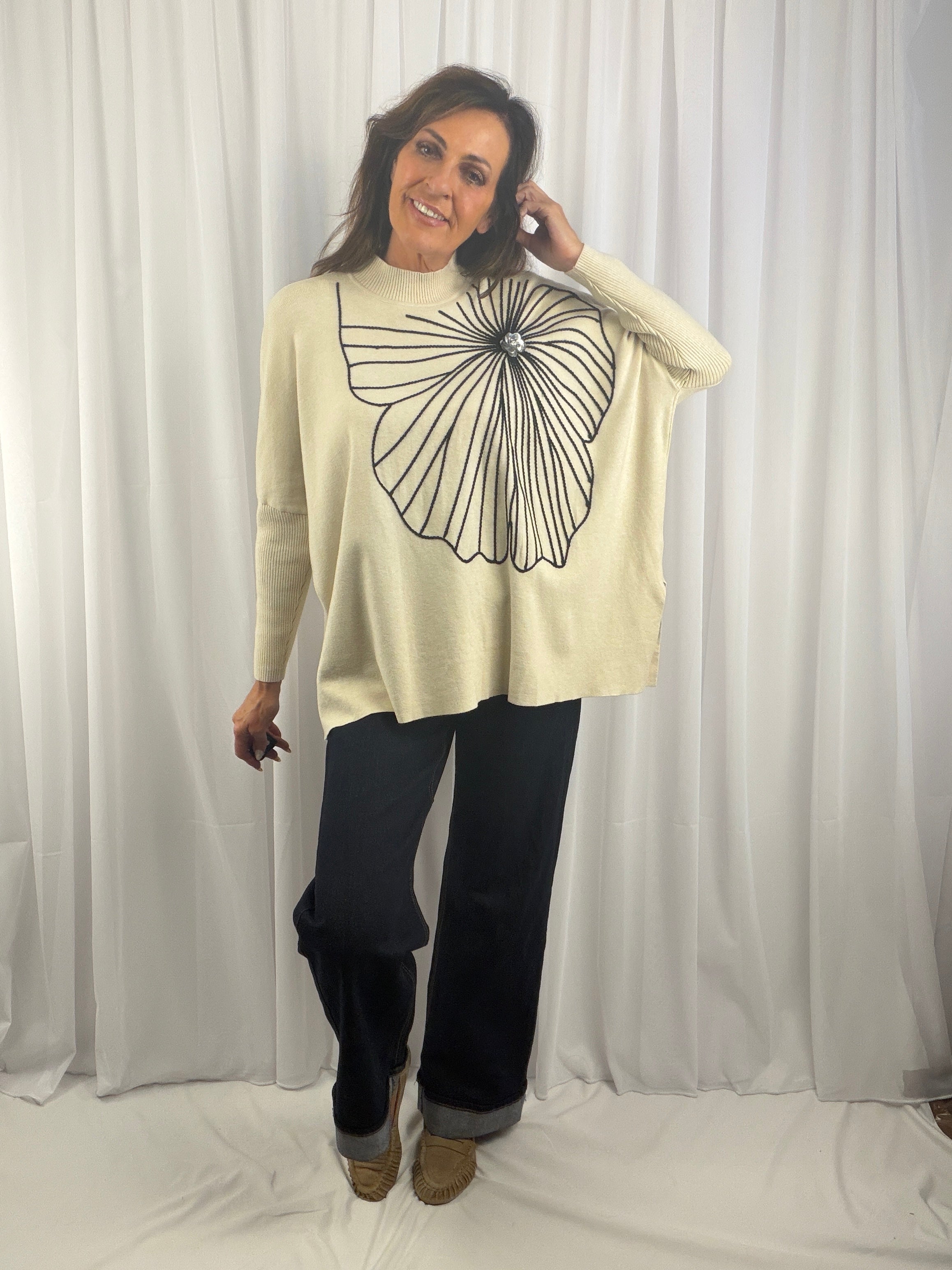 Lily Luxe Flower Jumper — Free Size