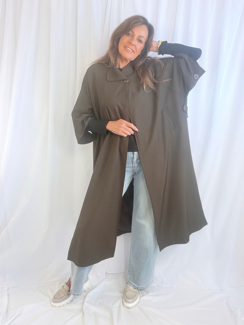 Isla - LUXE-coat special edition with split sides.