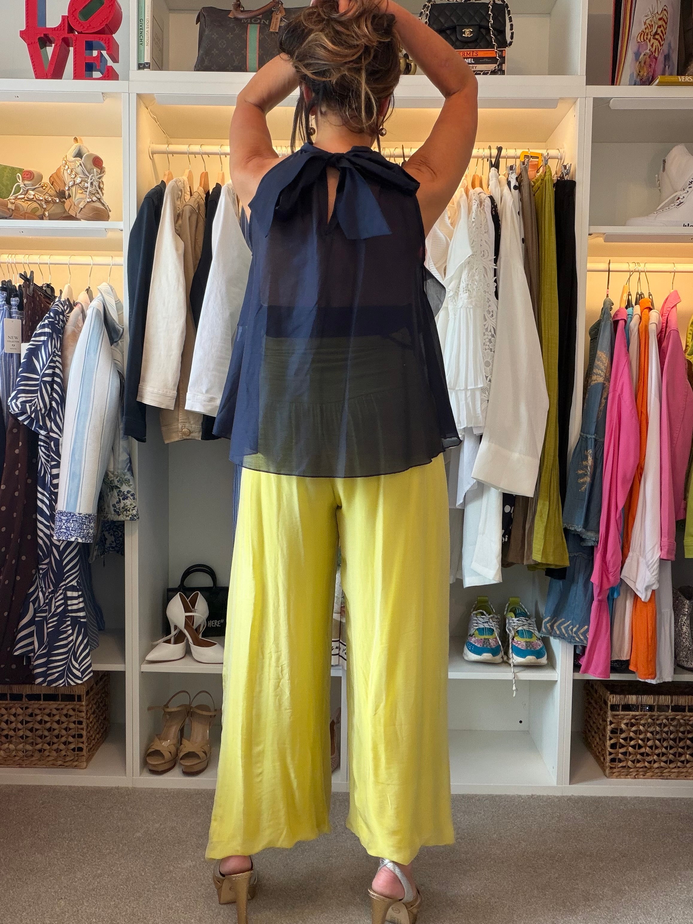 Ruffle top