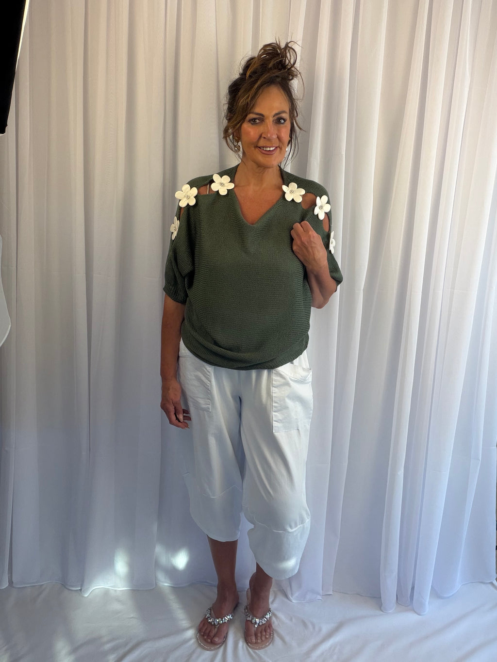 Daisy diamante luxe khaki or pink Cold-shoulder knit