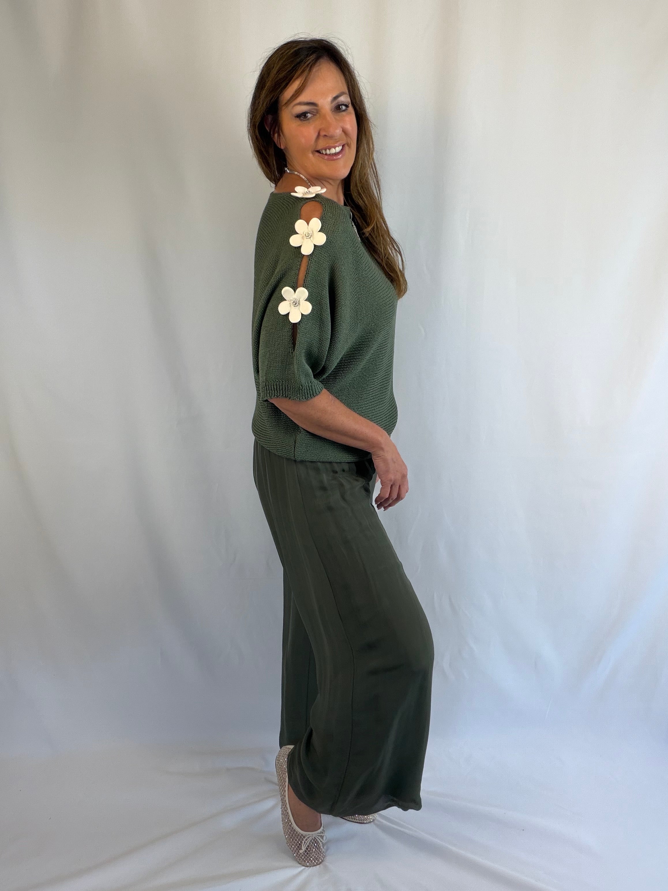 Daisy diamante luxe khaki or pink Cold-shoulder knit