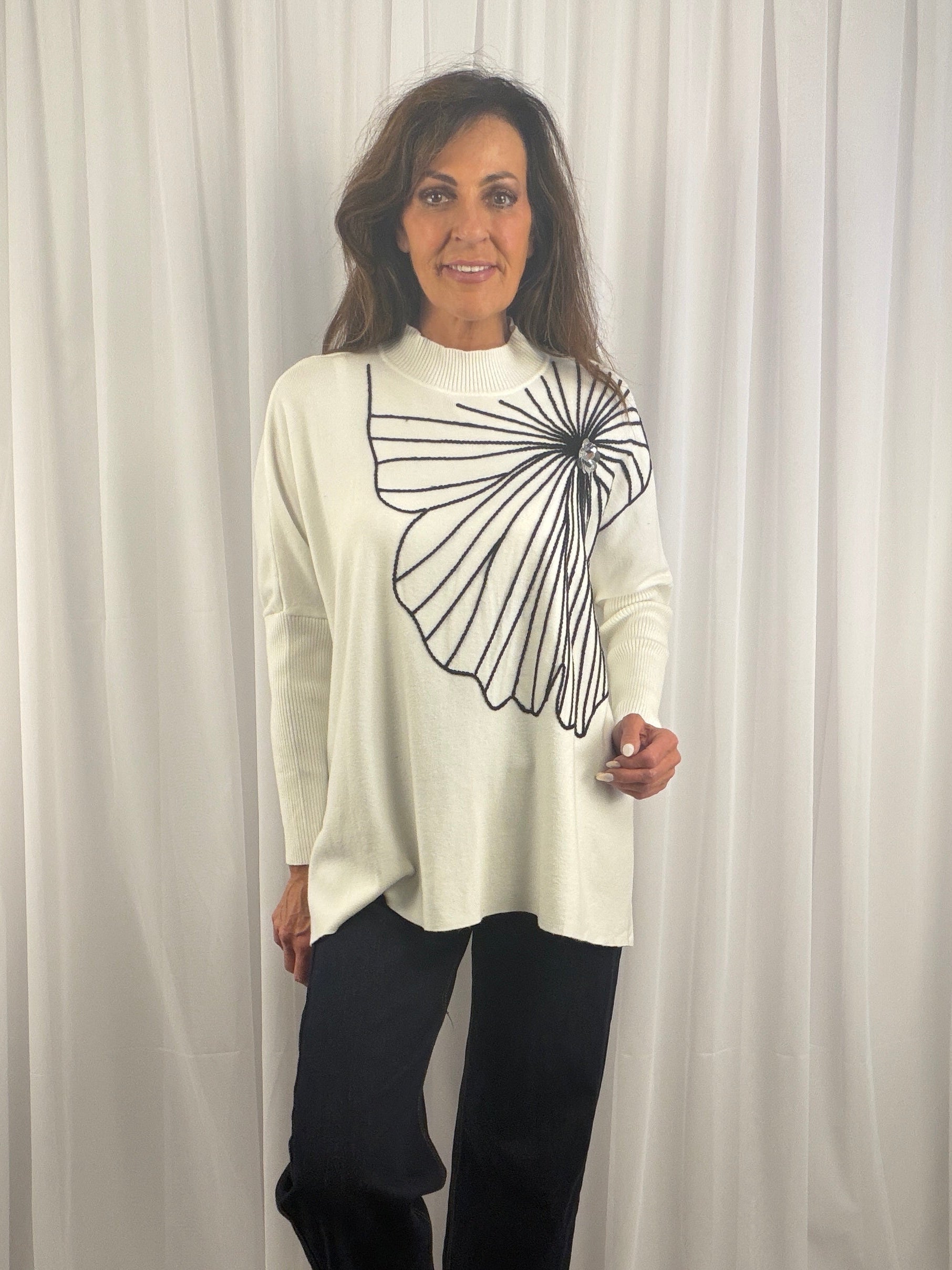 Lily Luxe Flower Jumper — Free Size