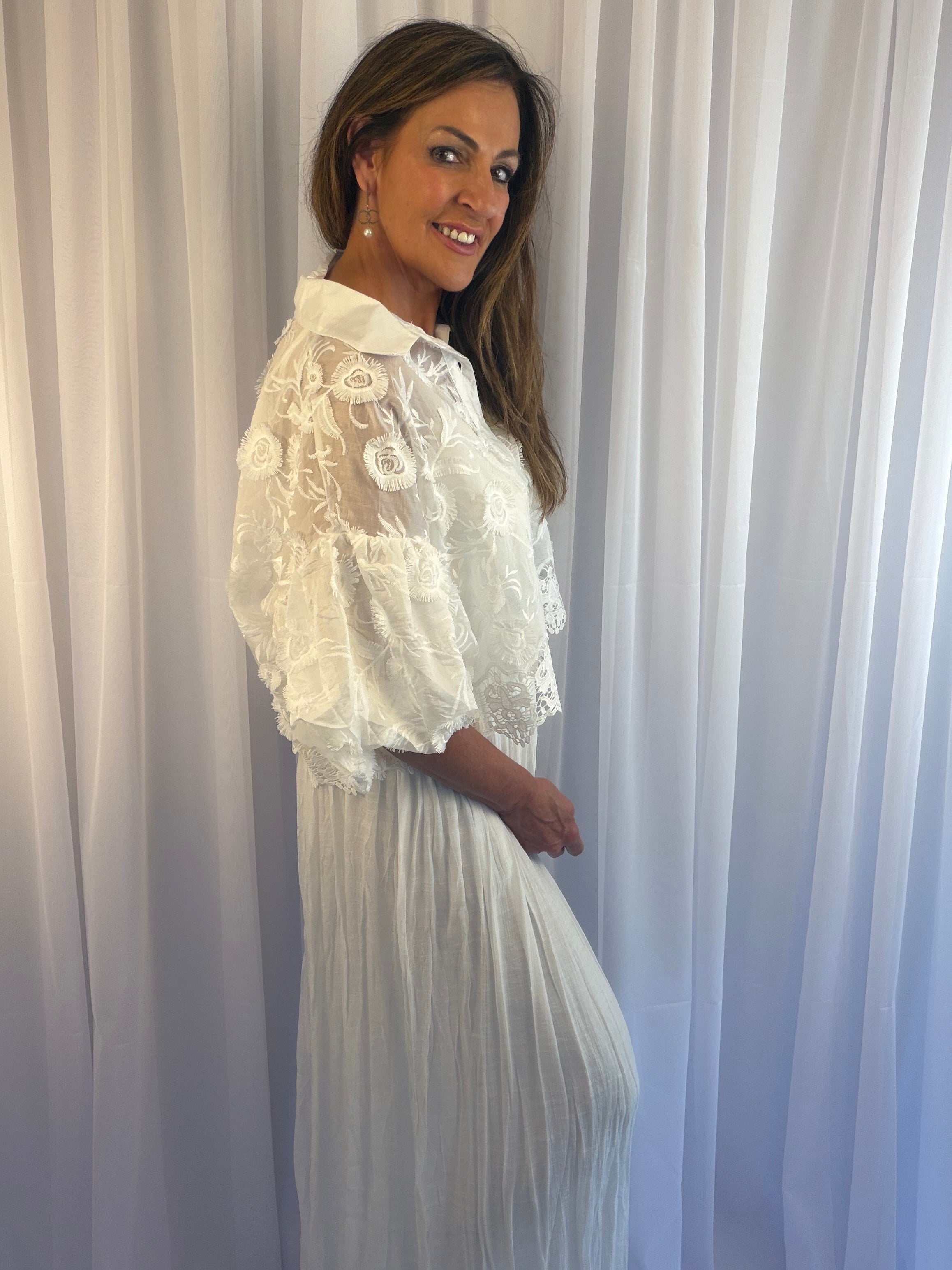 Lucy- Lou lace puffed sleeve luxe blouse