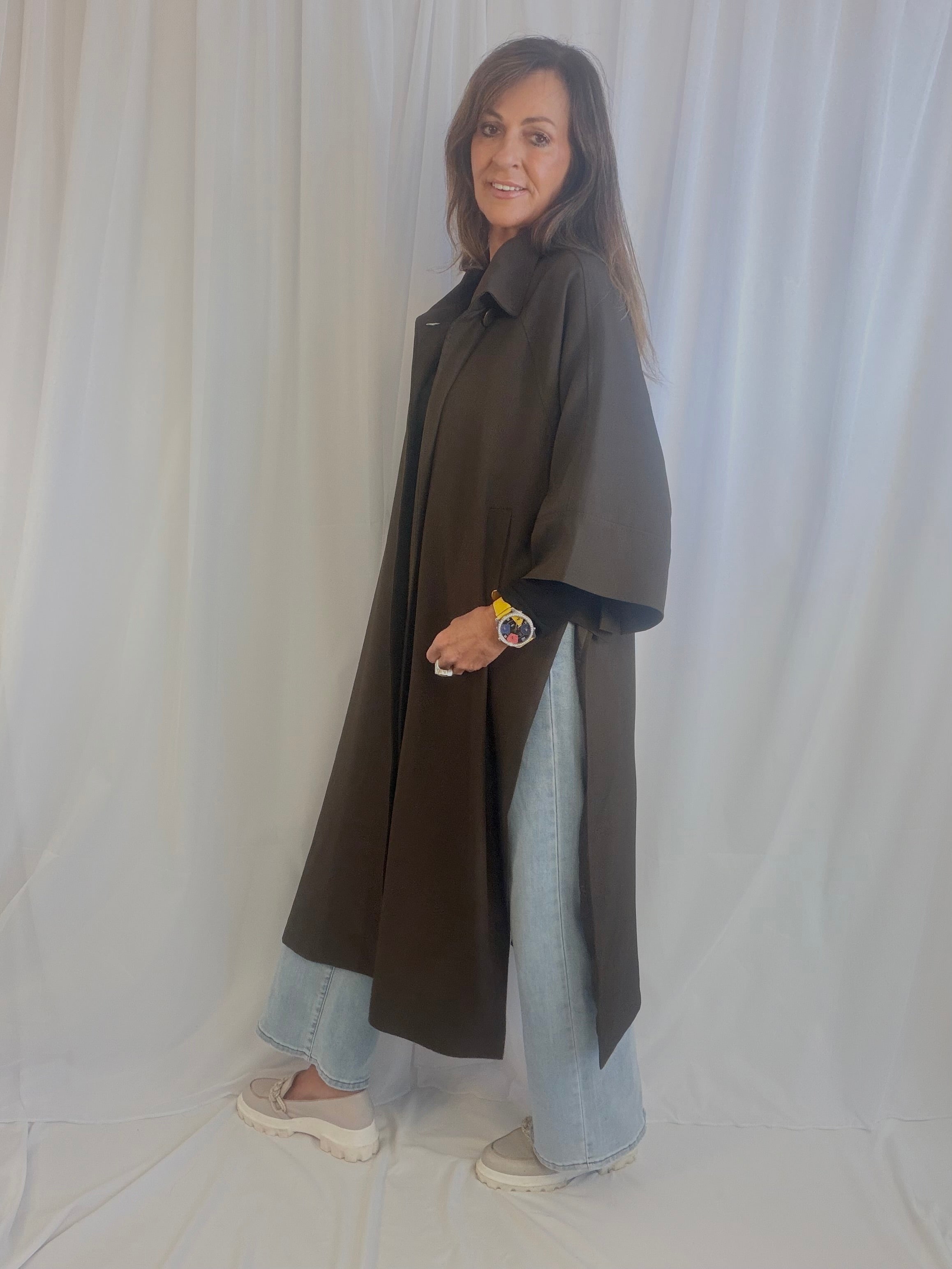 Isla - LUXE-coat special edition with split sides.