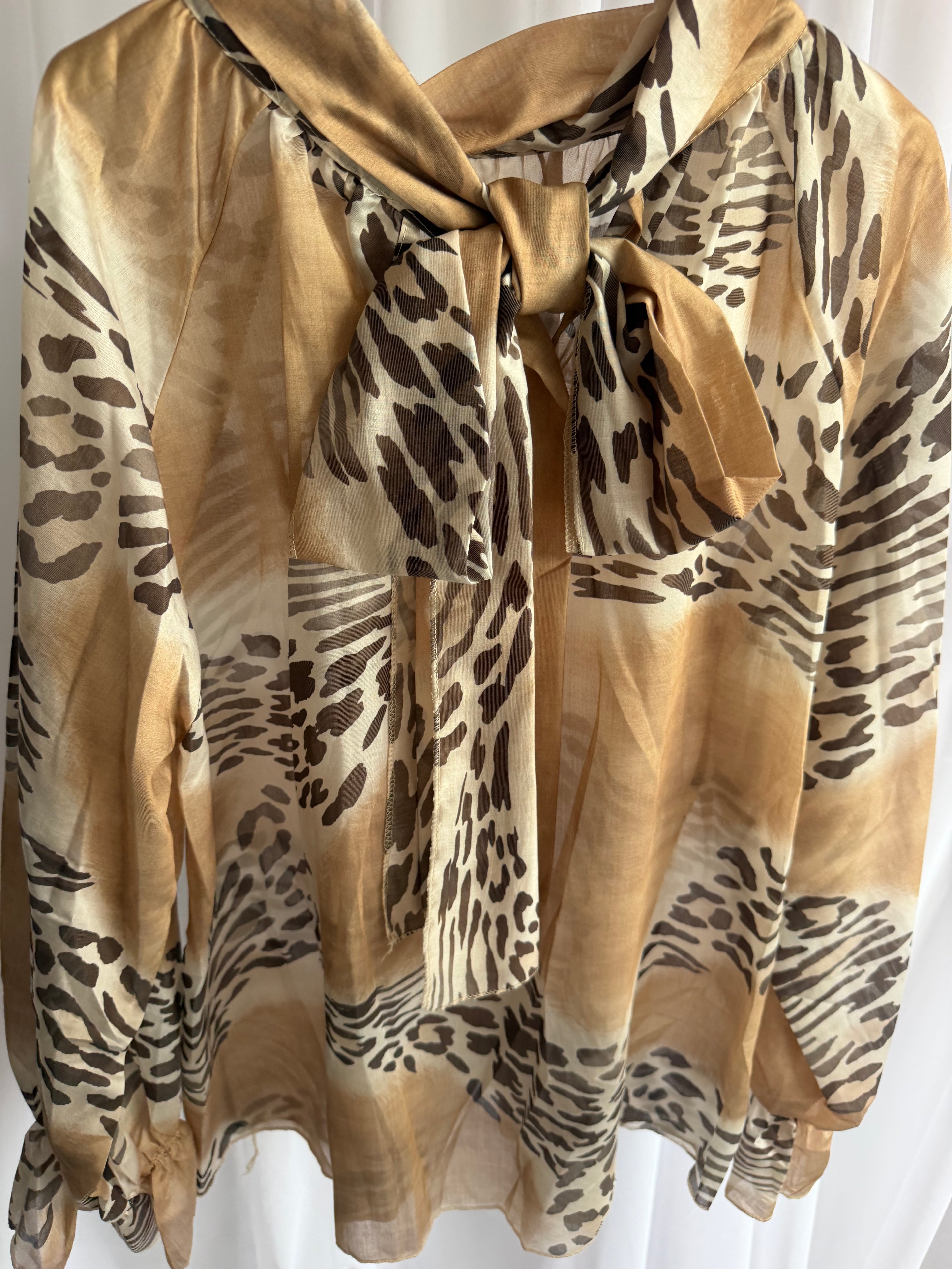 Toria ombre LUXE animal print blouse