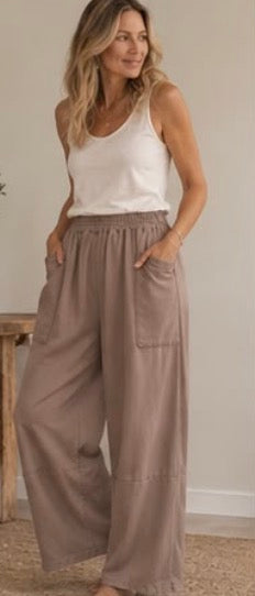 Patsy easy wear pocket trousers